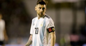 Lionel Messi Confronts Louis Van Gaal Post-Match